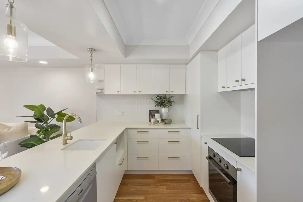 Hope Island 3 Slaapkamer Dont Miss out! Renovated Corner Townhome North Facing!