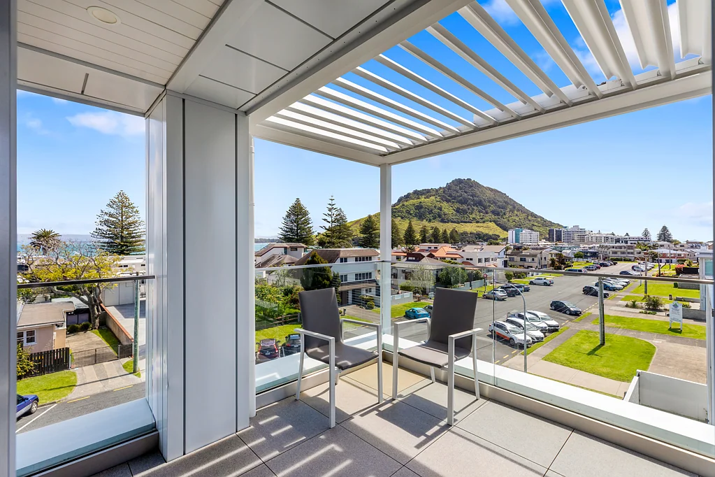 12/19 Victoria Road (The Cascades), Mt Maunganui, Tauranga, Bay of Plenty