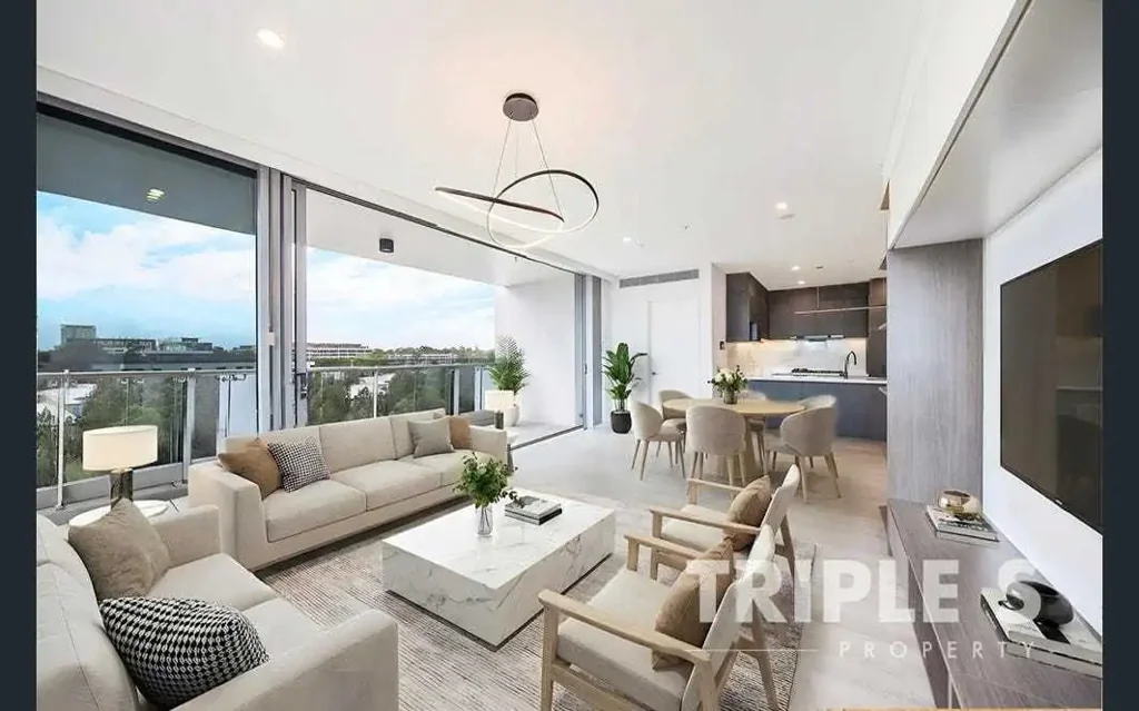 LUXURY NORTH ASPECT 3 BEDROOMS | UPGRADED INTERIOR |HUGE KITCHEN AND LIVING AREA |RESORT LIFESTYLE | 24/7 CONCIERGE |5 MINS WALK TO METRO AND SHOPPING