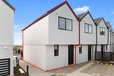 Brand new home in Heart of Rothesay Bay