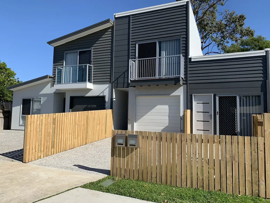 Beautiful unit in the heart of Burpengary