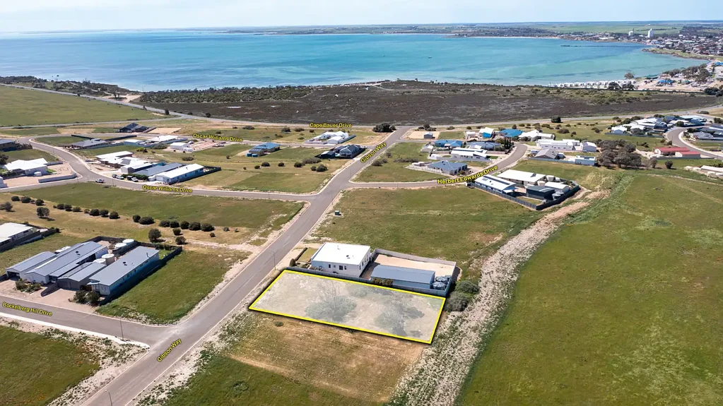 Streaky Bay Generous sizes coastal property