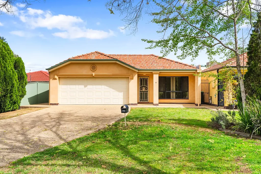 9 Galing Place, Wagga Wagga, NSW 2650