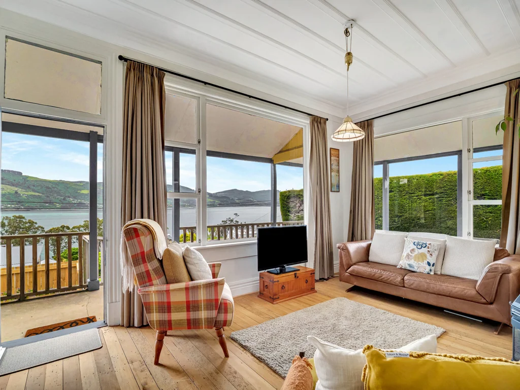 42 Marion Street, Macandrew Bay, Dunedin City, Otago
