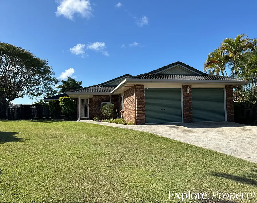 Family home in quiet cul-de-sac!