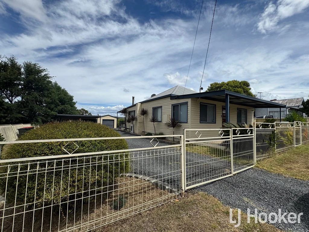 6 Auburn Vale Road, Inverell, NSW 2360