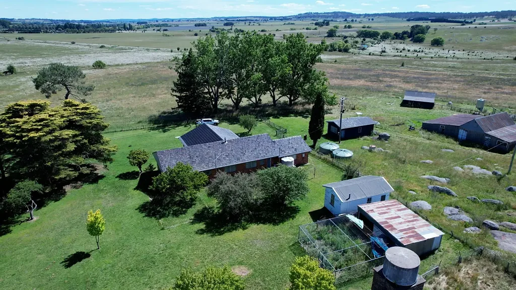 9110 New England Highway, Stonehenge, NSW 2370