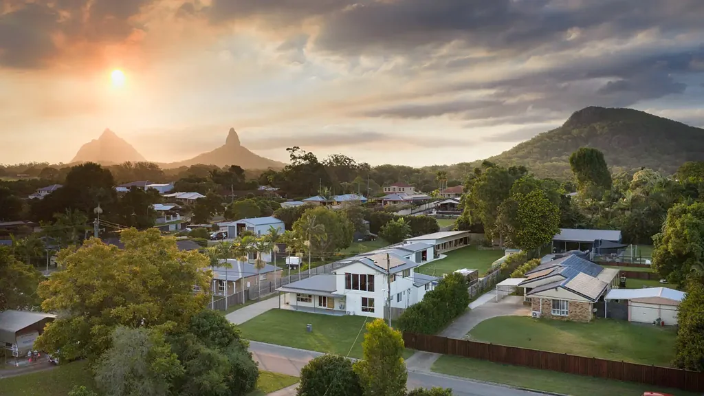 11 Parkview Road, Glass House Mountains, QLD 4518