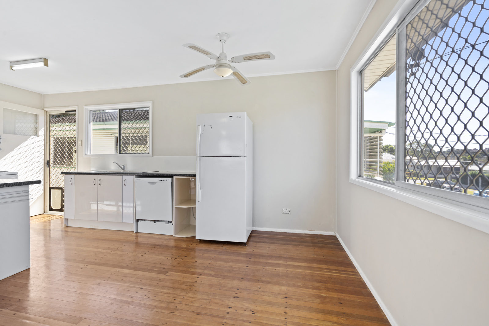 7 HERSWELL AV, WYNNUM WEST QLD 4178, 0 Bedrooms, 0 Bathrooms, House