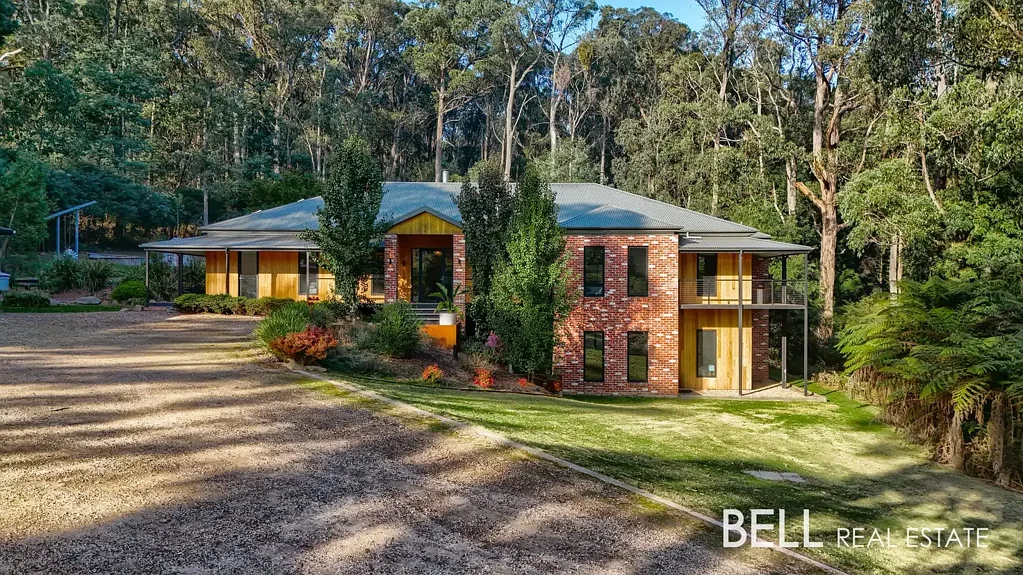 21 Deery Road, Emerald, VIC 3782