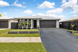 37 Nicholas Street, Nirimba