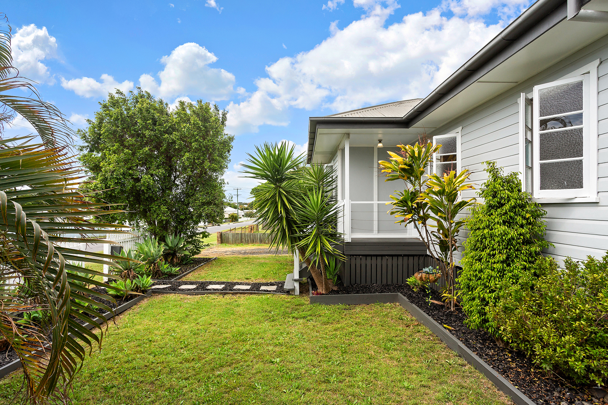 23 BLACKSTONE RD, EASTERN HEIGHTS QLD 4305, 0部屋, 0バスルーム, House