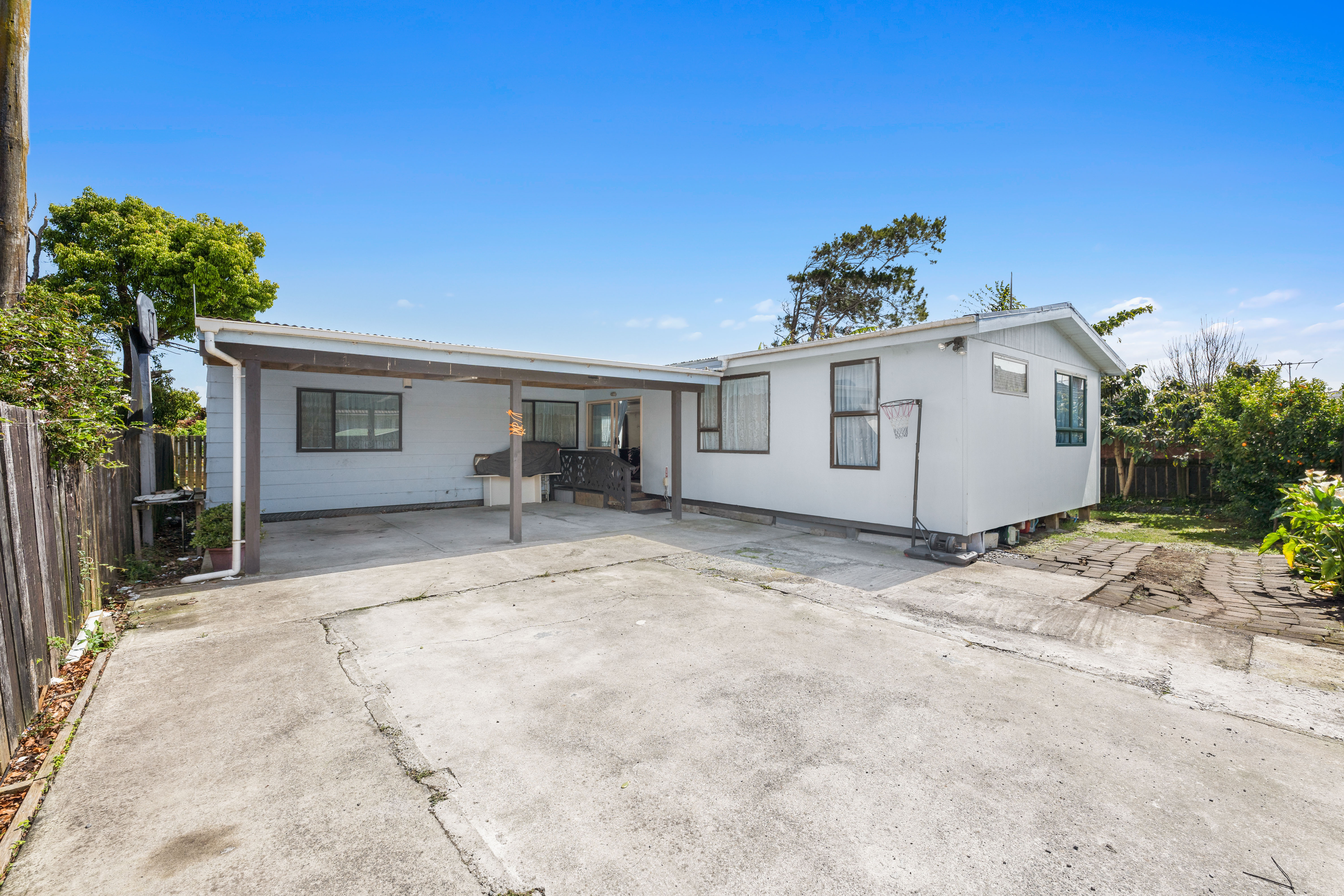 Residential  Mixed Housing Suburban Zone