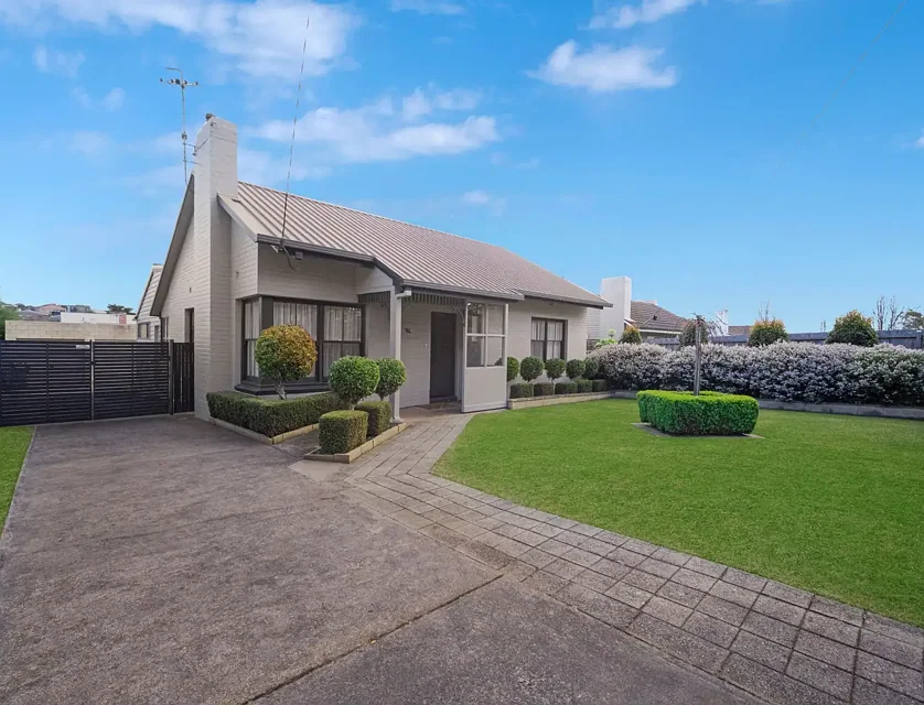 11 Lyndoch Avenue, Warrnambool, VIC 3280, 3 રૂમ, 1 બાથરૂમ, House