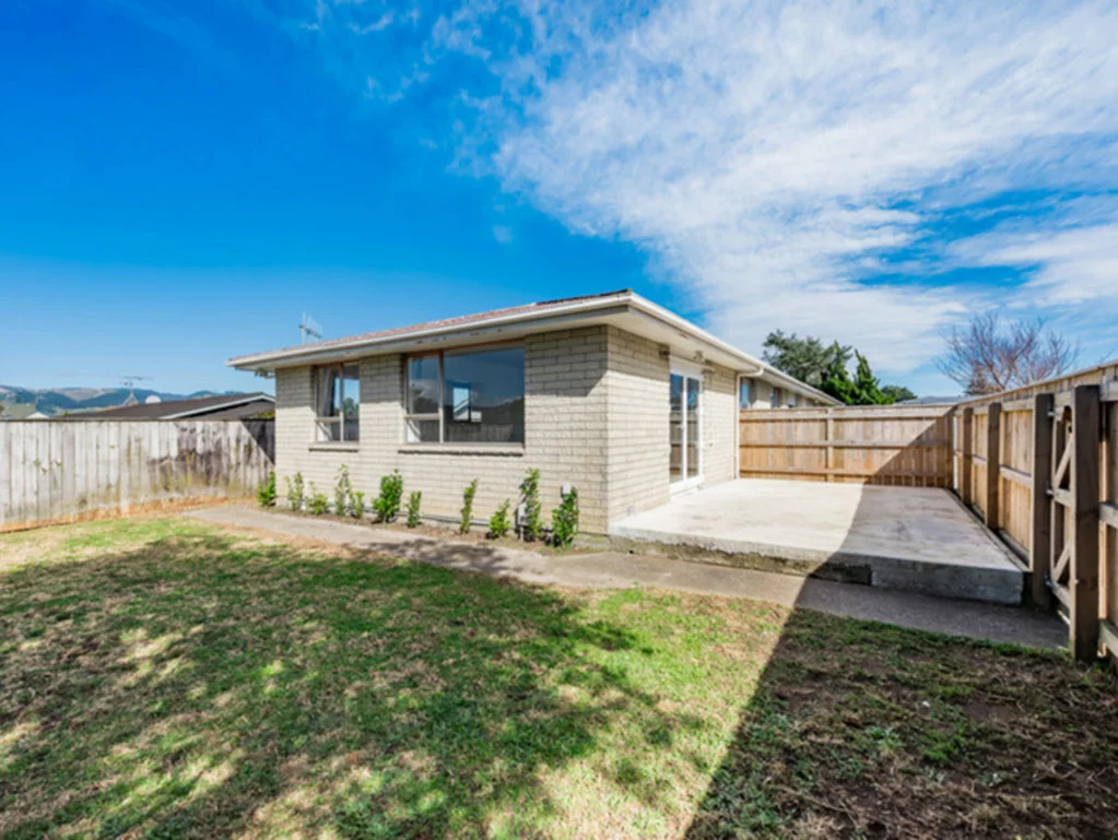 Paraparaumu Beach 3房  Three Bedroom Townhouse Near Schools and Beach