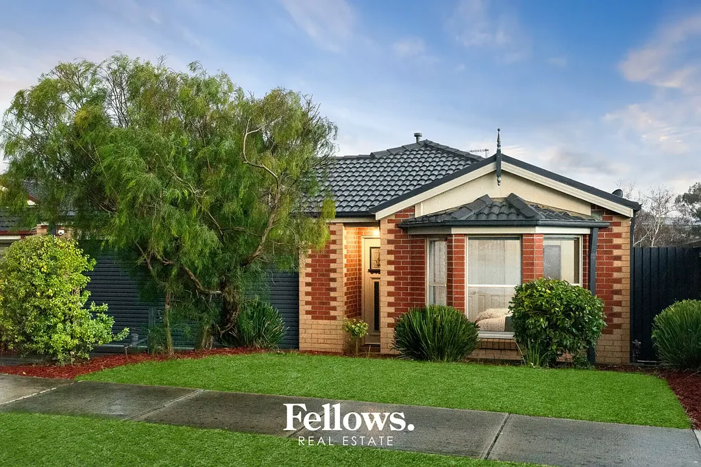 64 Eagle Drive, Pakenham, VIC 3810