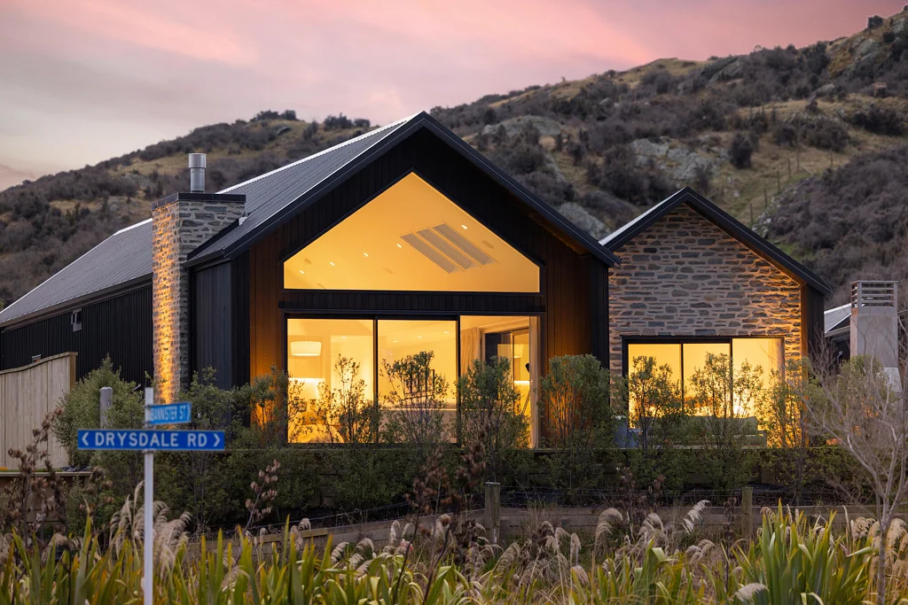 Jacks Point 4ਬੈੱਡਰੂਮ A standout home with unbeatable views