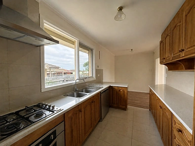 1/695 Princes Highway, Springvale, VIC 3171, 3 침실, 1 욕실, Unit