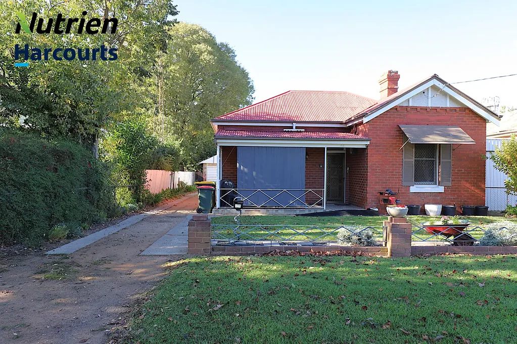 Cootamundra 3ห้องนอน Neat, Tidy And Move In Ready
