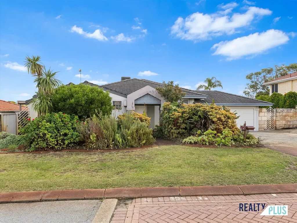 Bibra Lake 4房  INVESTORS, RENOVATORS & FAMILIES - OPPORTUNITY IN BIBRA LAKE