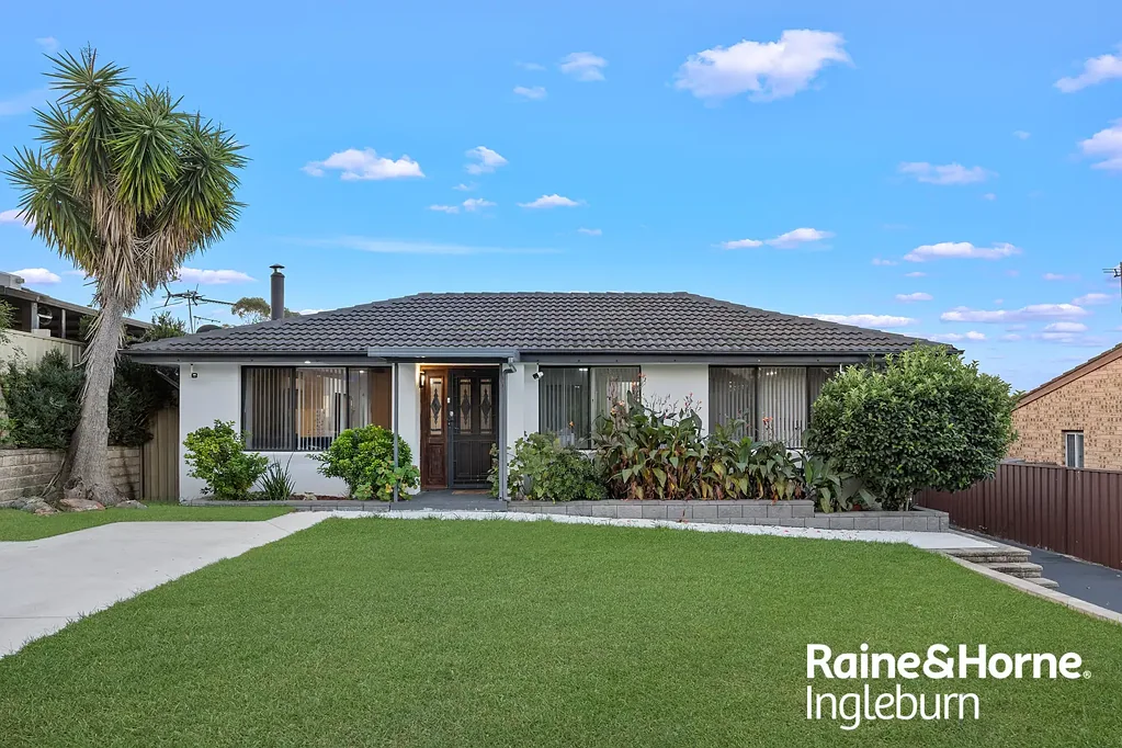 8 Methil Place, St Andrews, NSW 2566