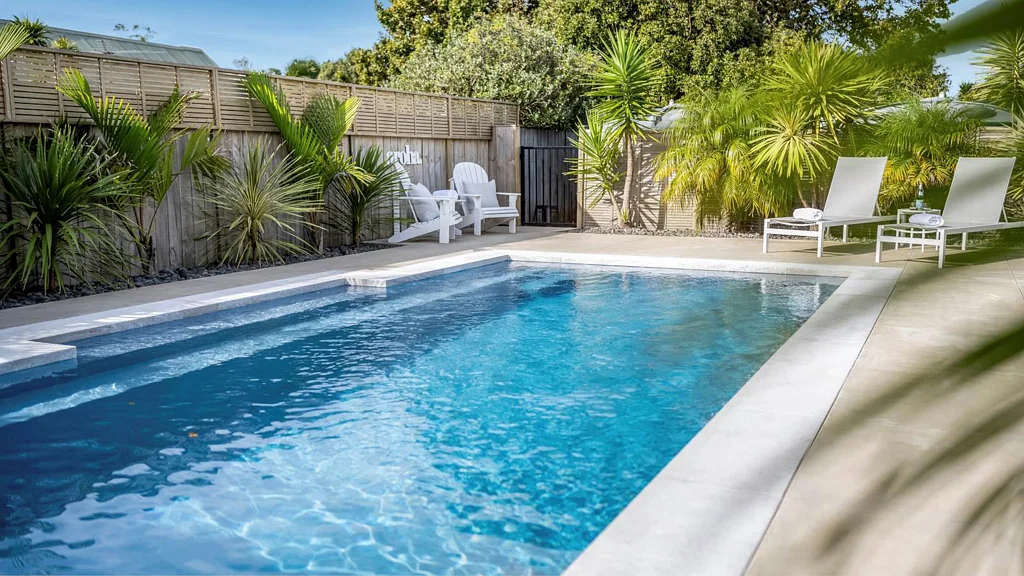 Beachlands 5 Bedroom THE LOVE AFFAIR