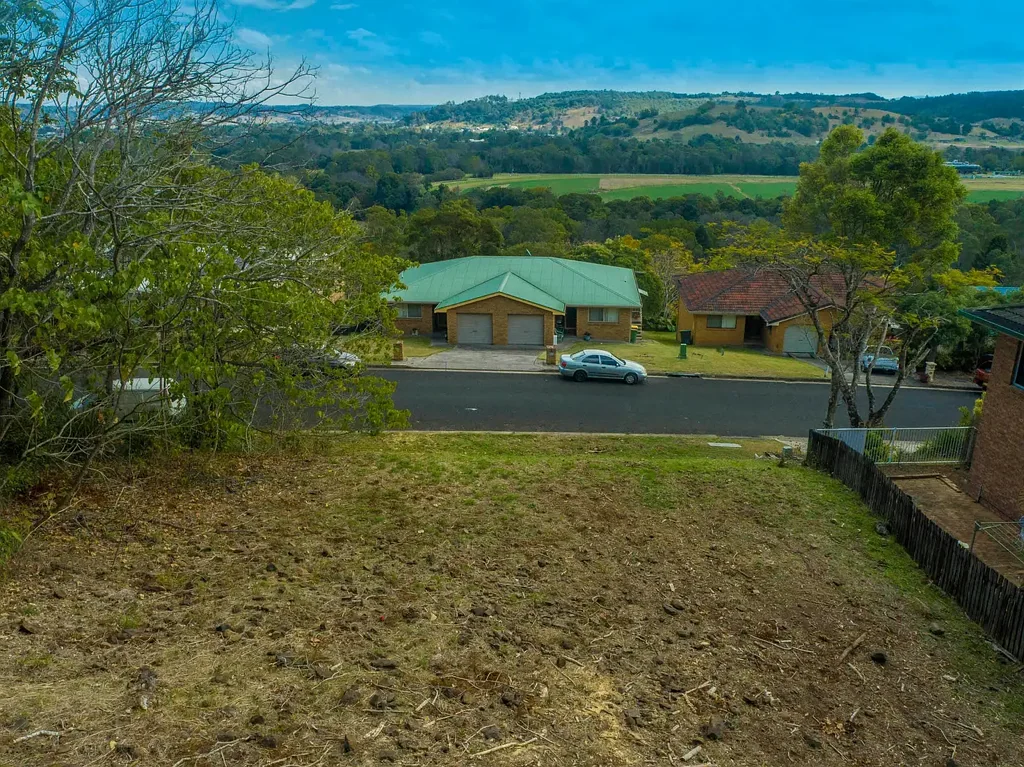 Lismore Heights  Lismore Heights elevated allotment with views