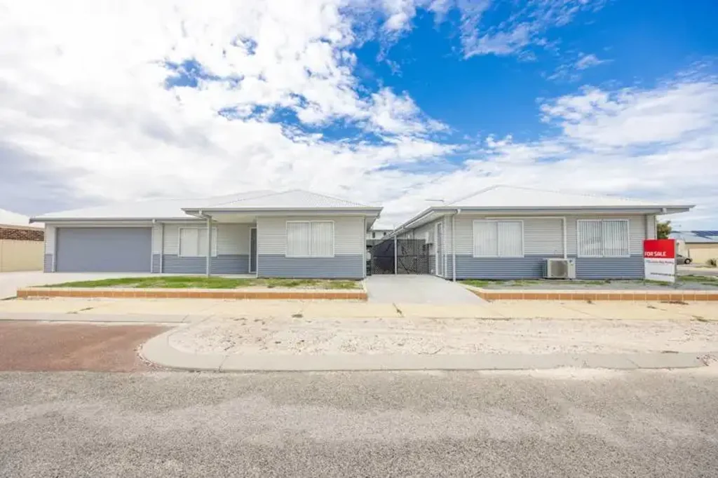 Jurien Bay 7房  New Build FOR SALE with Granny Flat located at 23 Bettong Avenue, Jurien Bay