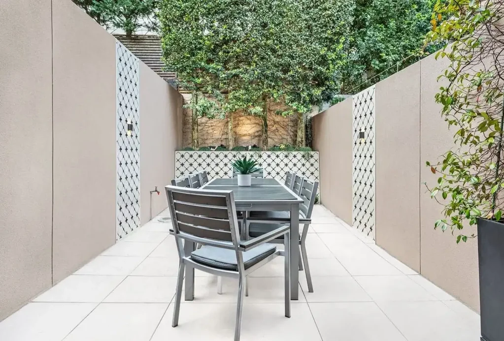 Contemporary & Stylish Victorian Terrace | Ideal Location