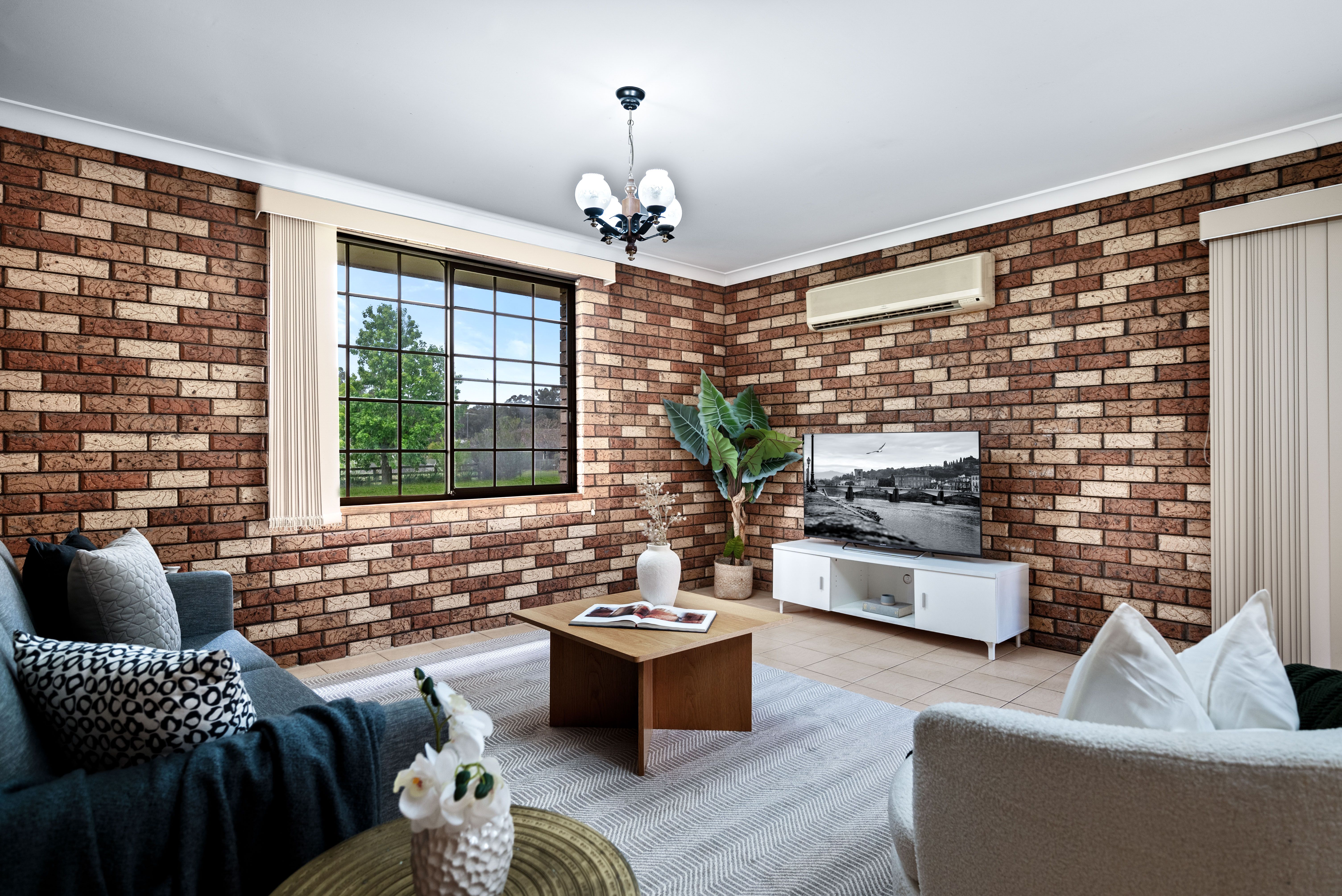 10 MYRTLE ST, MINTO HEIGHTS NSW 2566, 0房, 0浴, House