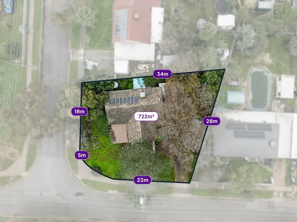 Davoren Park 3Zimmer Corner Site With Renovation, Subdivision And Development Potential, STCC