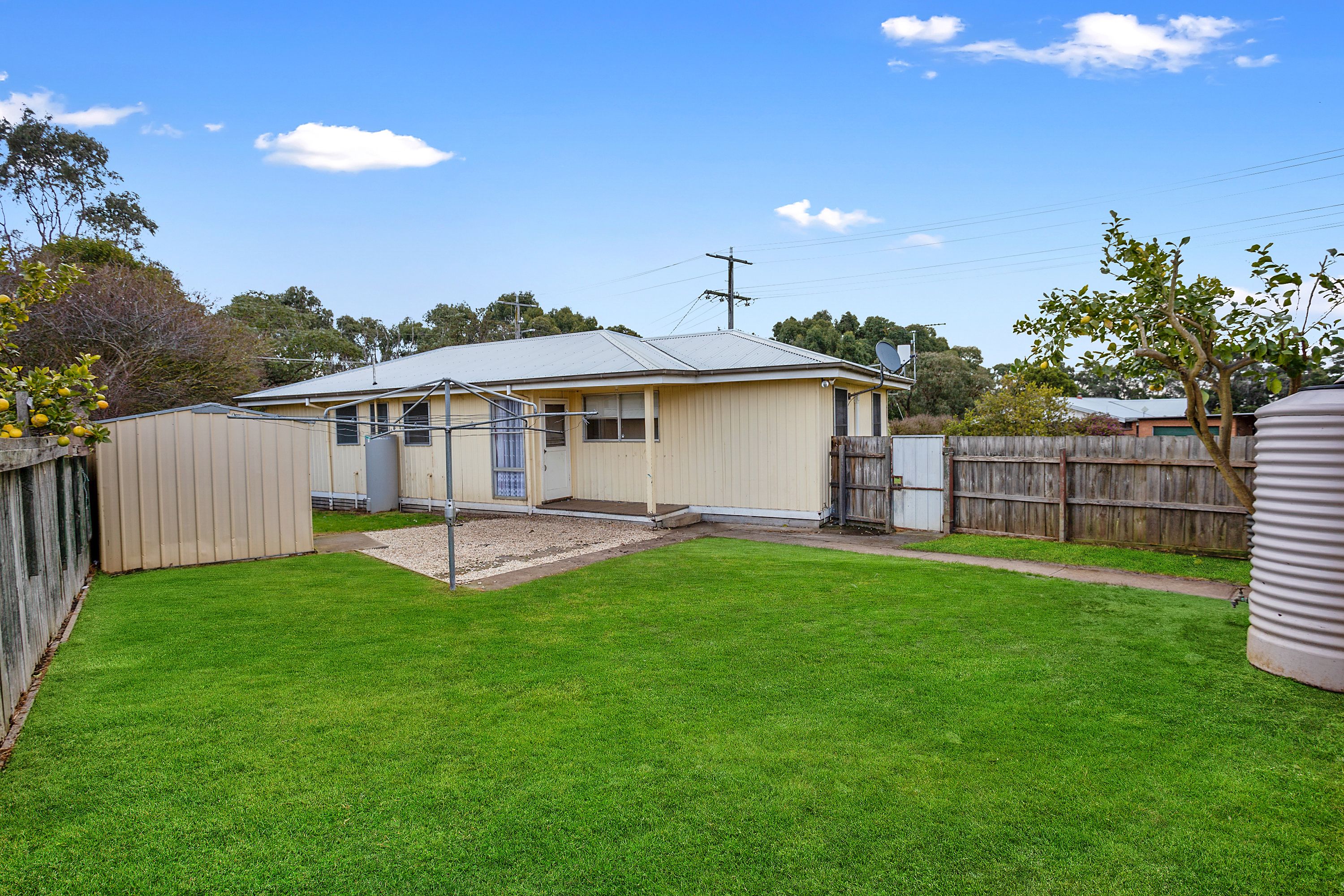 11 MURROCK ST, SIMPSON VIC 3266, 0 Kuwarto, 0 Banyo, House