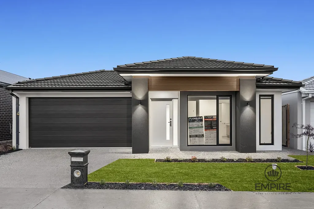 Clyde North 4房  Carlisle Homes! Modern Family Entertainer!