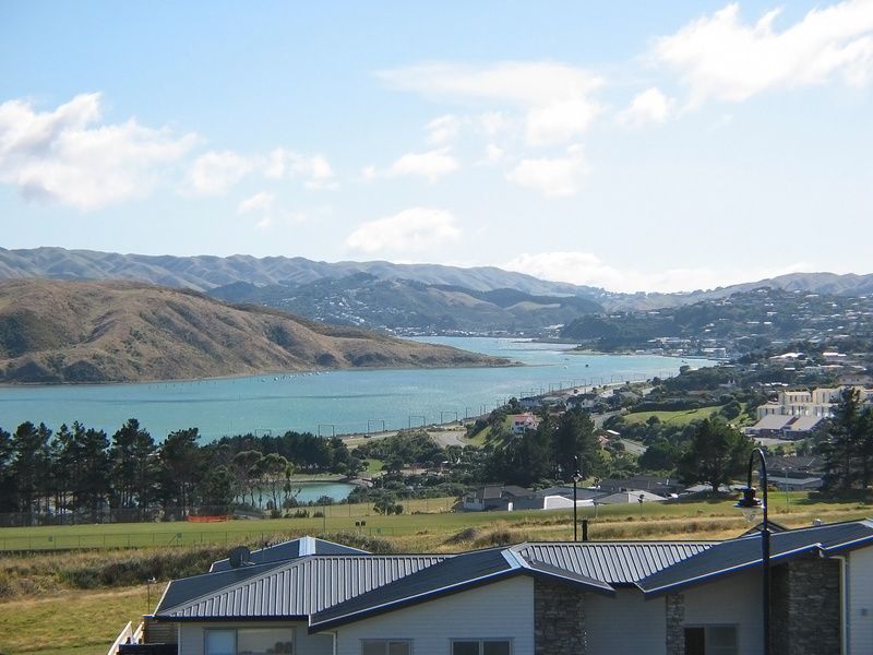 6 Hanmer Cove, Aotea, Porirua, 5 Bedrooms, 3 Bathrooms