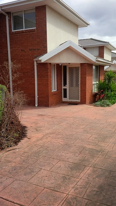 Address Withheld, Deer Park, VIC 3023, 3 Bedrooms, 1 Bathrooms, Townhouse