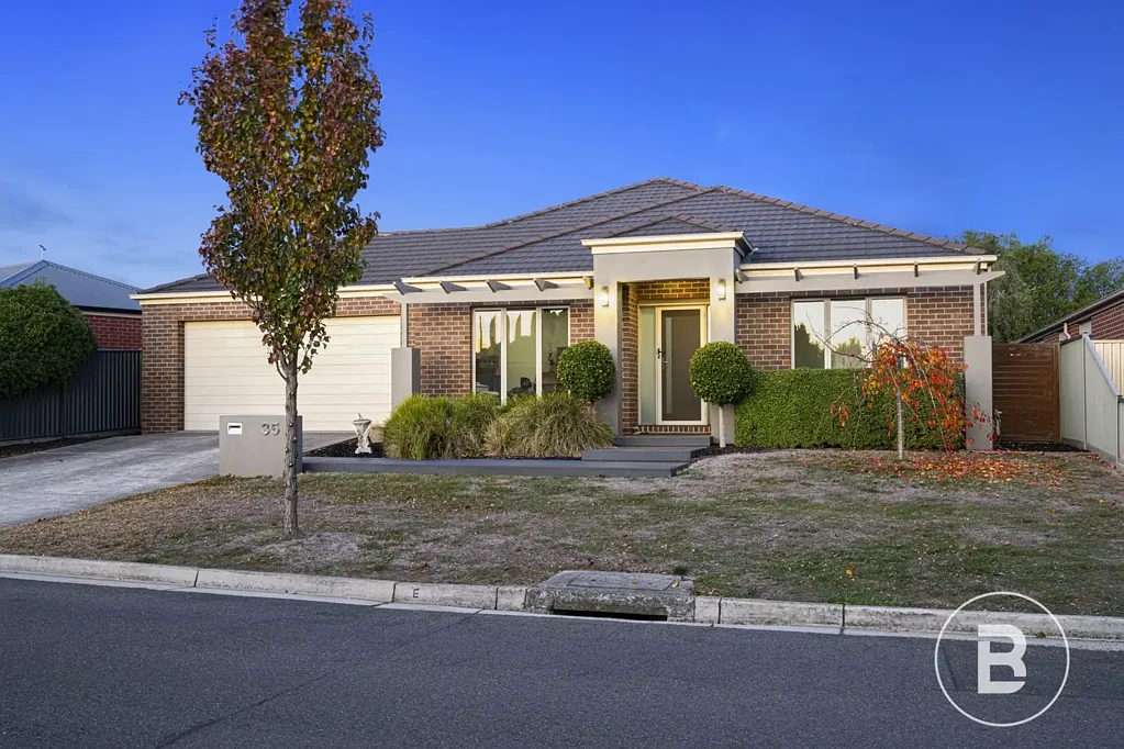 35 Dorset Drive, Alfredton, VIC 3350