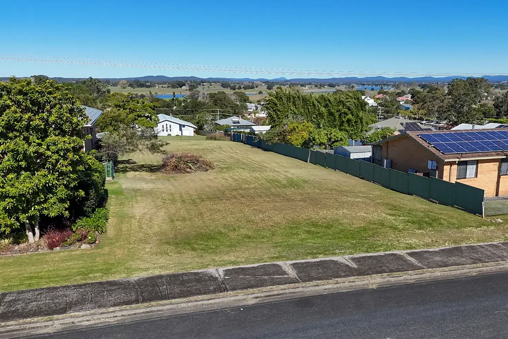 Frederickton Bigg Block, Big Potential in Frederickton - 1341sqm Flood-Free Block - Developers Look on!
