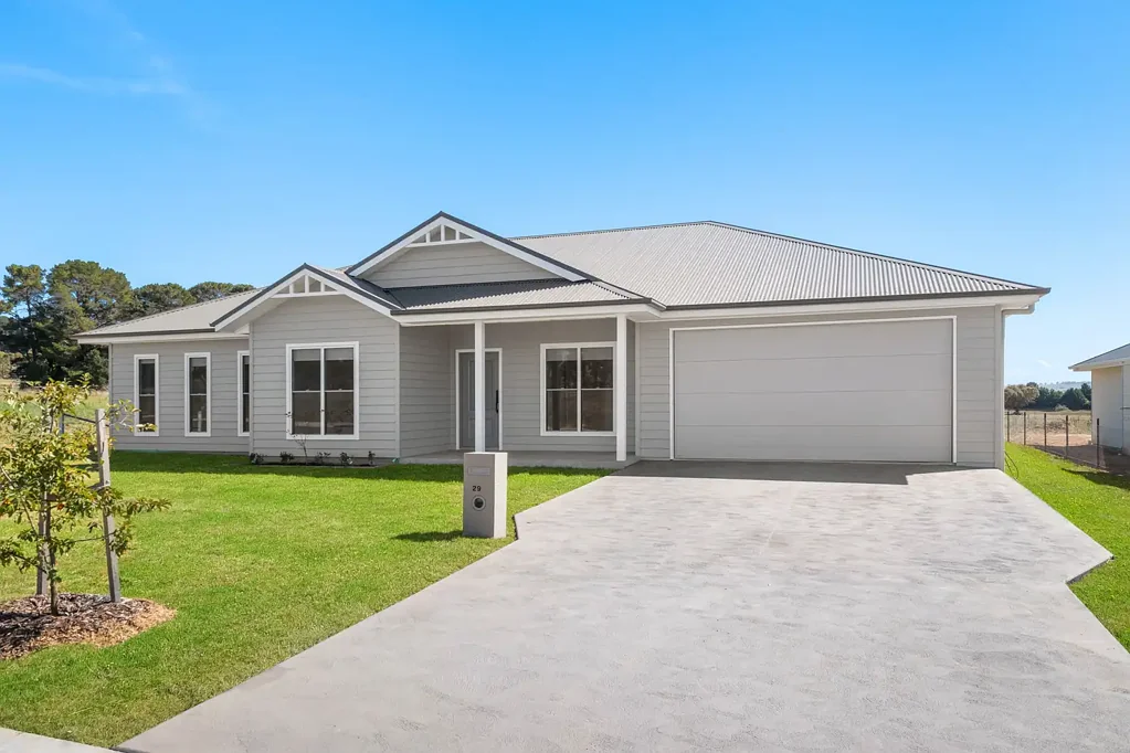 Crookwell 4Moenga Brand New Home on 1051m2