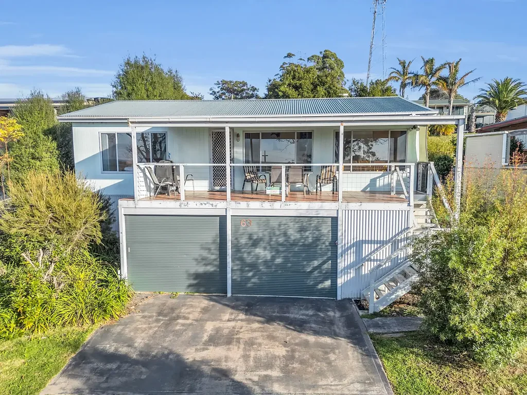 63 Vista Drive, Mallacoota, VIC 3892