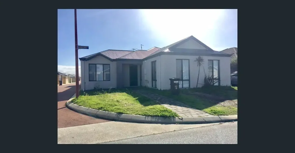 Easy-Care 4x2 in a Convenient Location