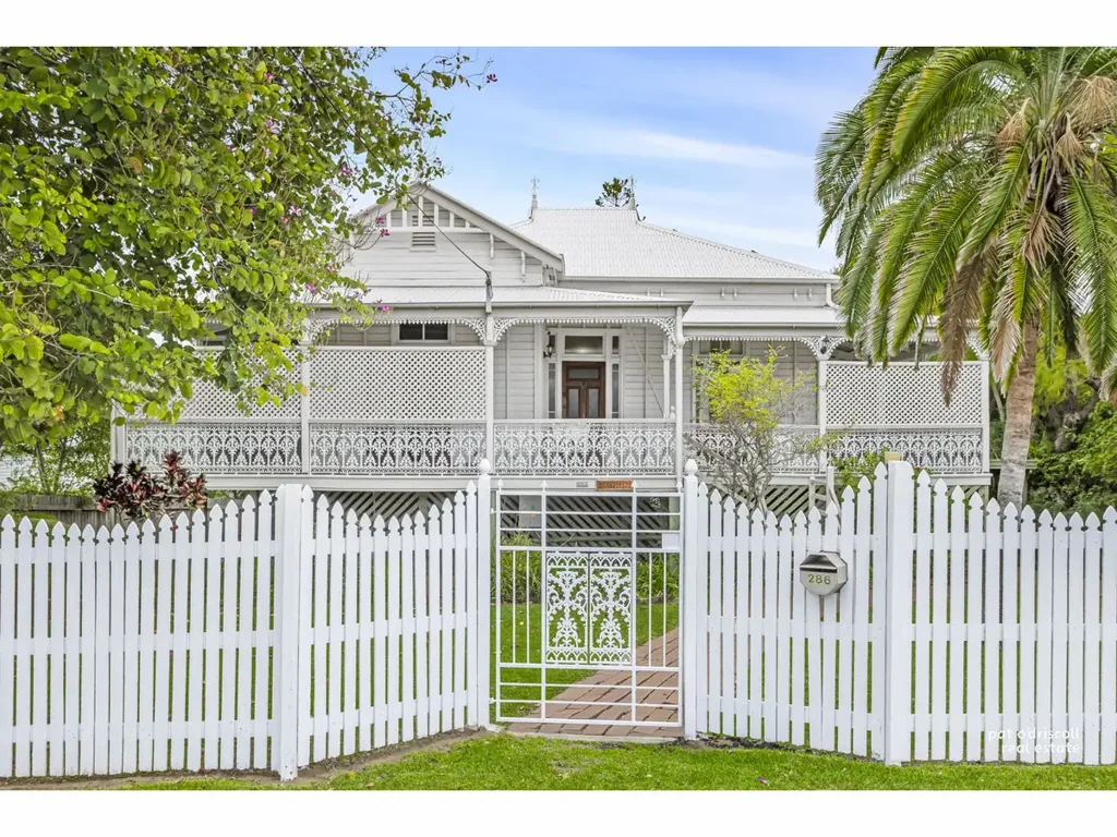 286 Agnes Street, The Range, QLD 4700