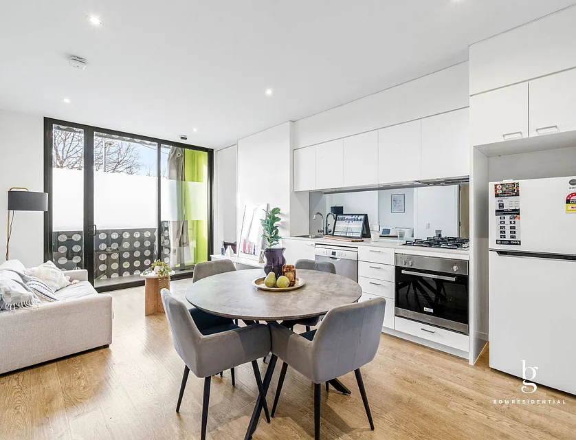 102/81 Cemetery Road East, Carlton, Melbourne CBD, 2 Kuwarto, 1 Banyo, Apartment
