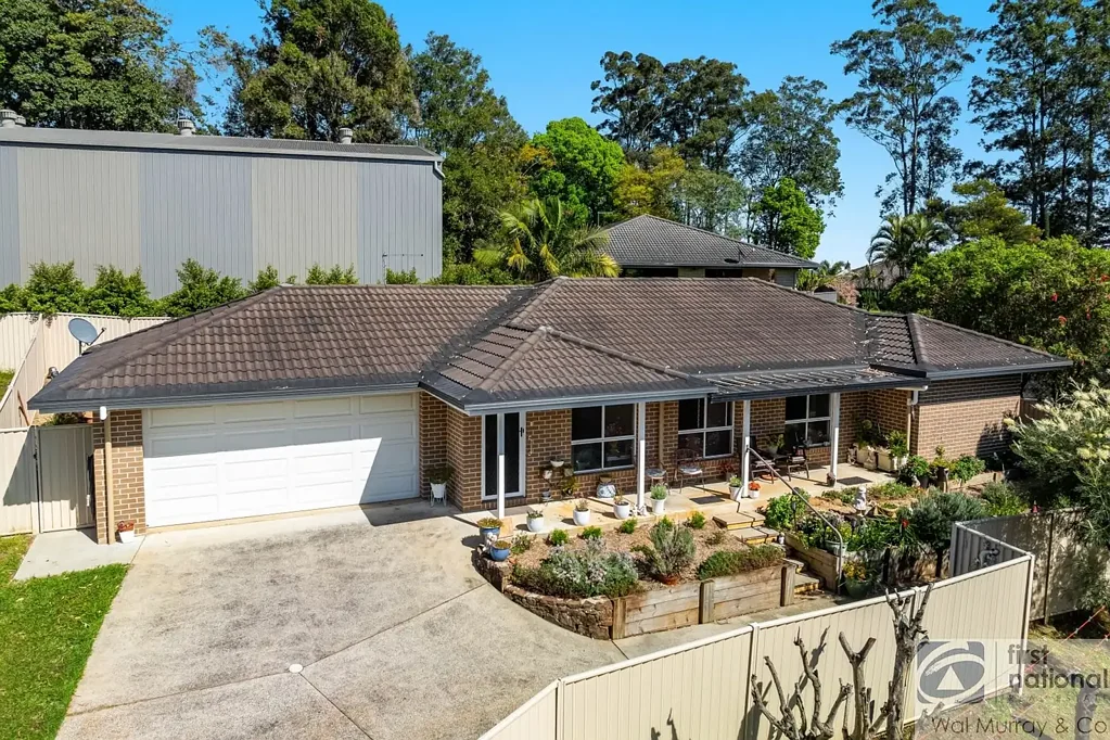 MODERN FREE STANDING DUPLEX