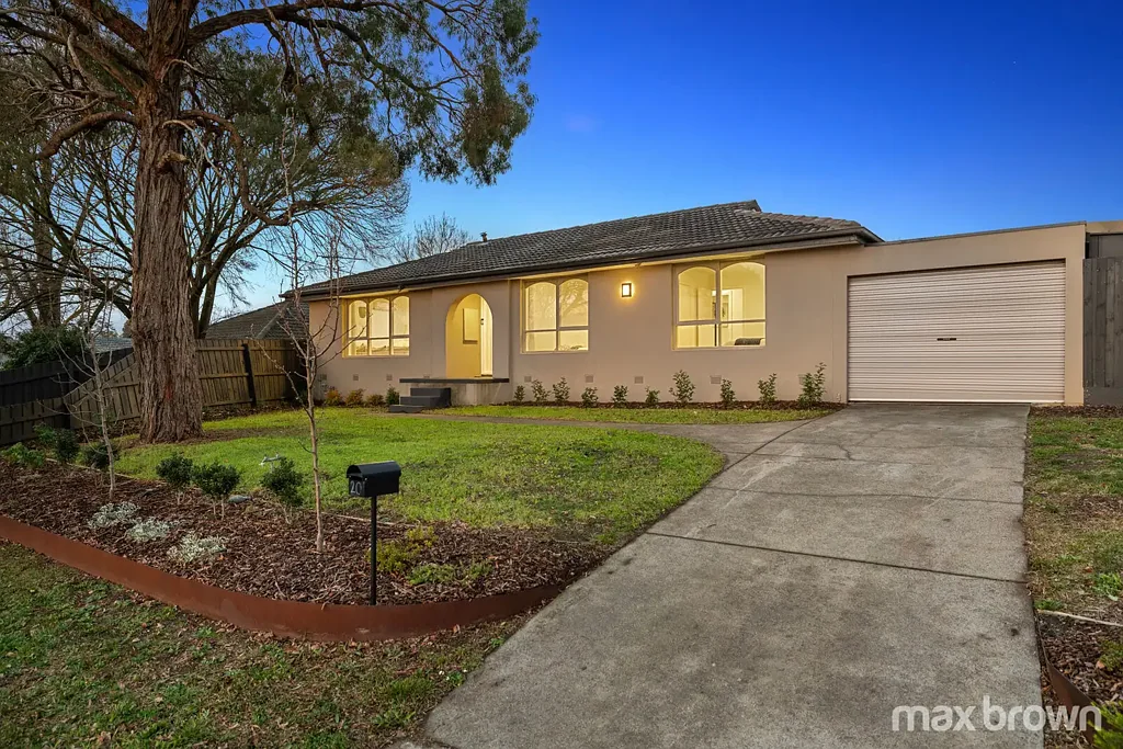 20 Blueberry Road, Mooroolbark, VIC 3138