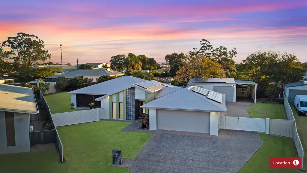 Bundaberg East 4房  325M2 Executive Family Home on 1,565m2 Grounds with 11Kw Solar & Shed!
