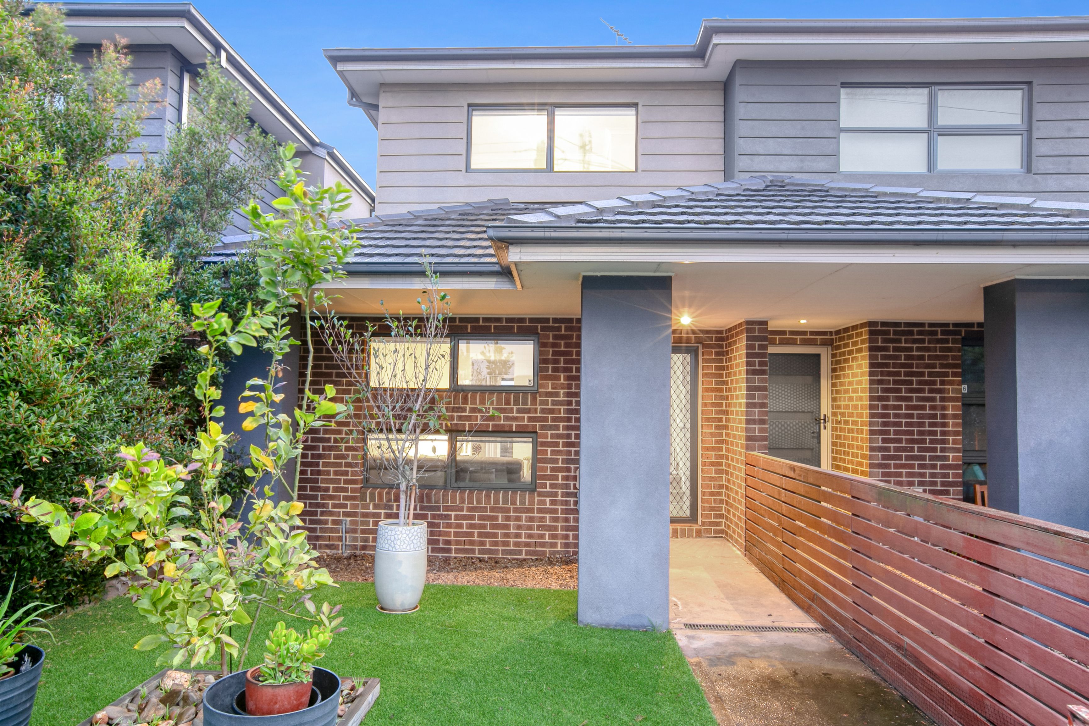 977-979 HIGH ST, RESERVOIR VIC 3073, 0 Bedrooms, 0 Bathrooms, Townhouse