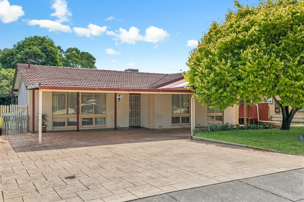 35 Prince Charles Street, Morphett Vale, SA 5162
