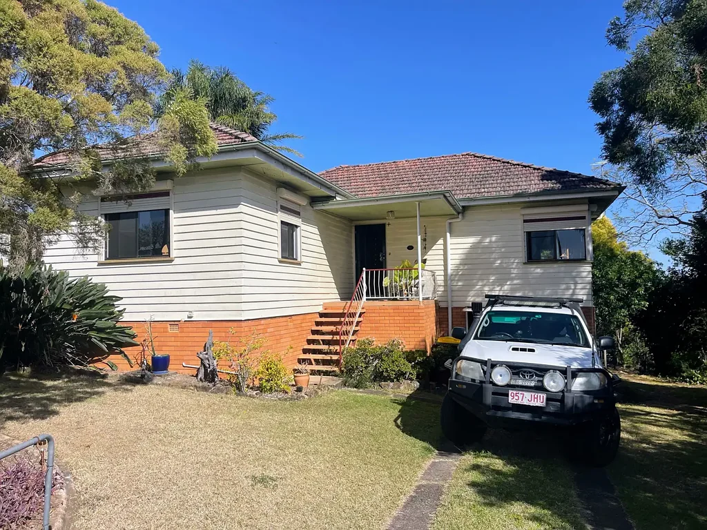 Lowood 3Kwarto Great location!