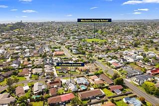 8 Jillteresa Crescent, Half Moon Bay, Manukau City