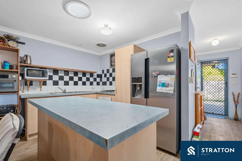 5A Selkirk Road, Armadale, WA 6112